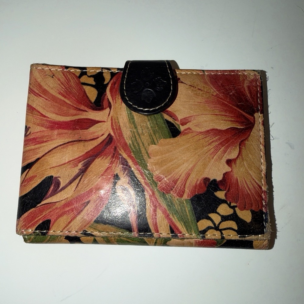 Patricia Nash Floral Leather Passport Wallet Travel Organizer Snap Closure